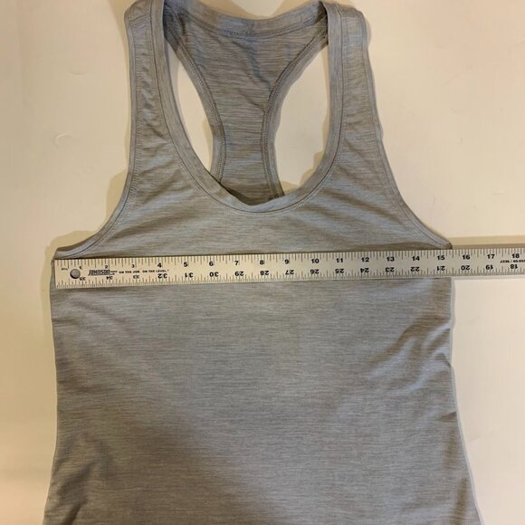 Vuori Women's Lux Performance Racerback Outdoor Athletic Yoga Tank Size M - Picture 8 of 10